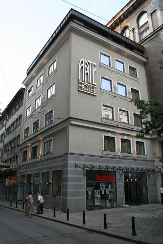 Hotel Arte